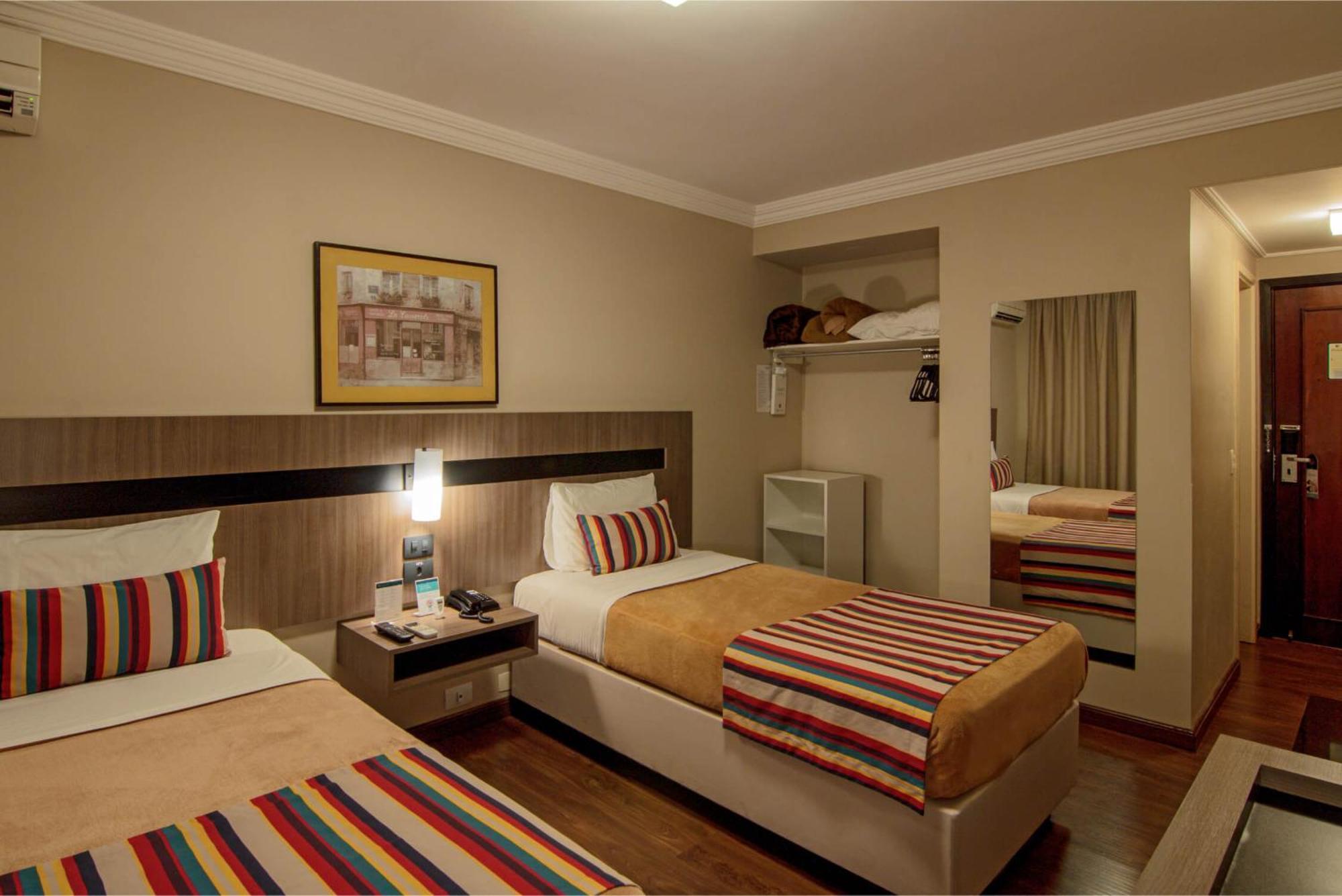 Hotel Deville Express Cascavel Cascavel  Ngoại thất bức ảnh