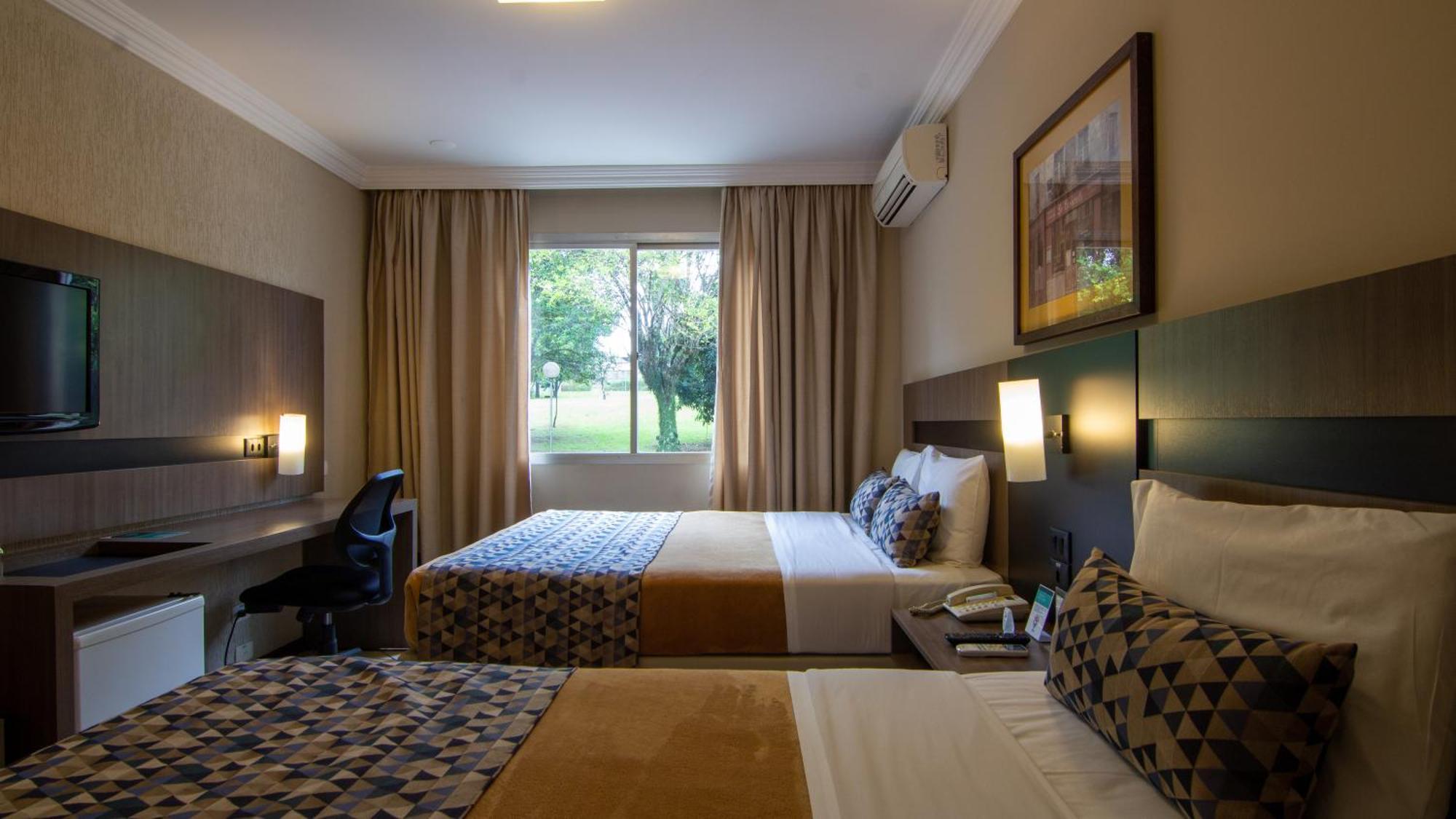 Hotel Deville Express Cascavel Cascavel  Ngoại thất bức ảnh